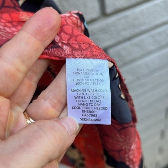 Sejour Floral Blouse with High-Low Hem Sz 22W - Picture 6 of 8